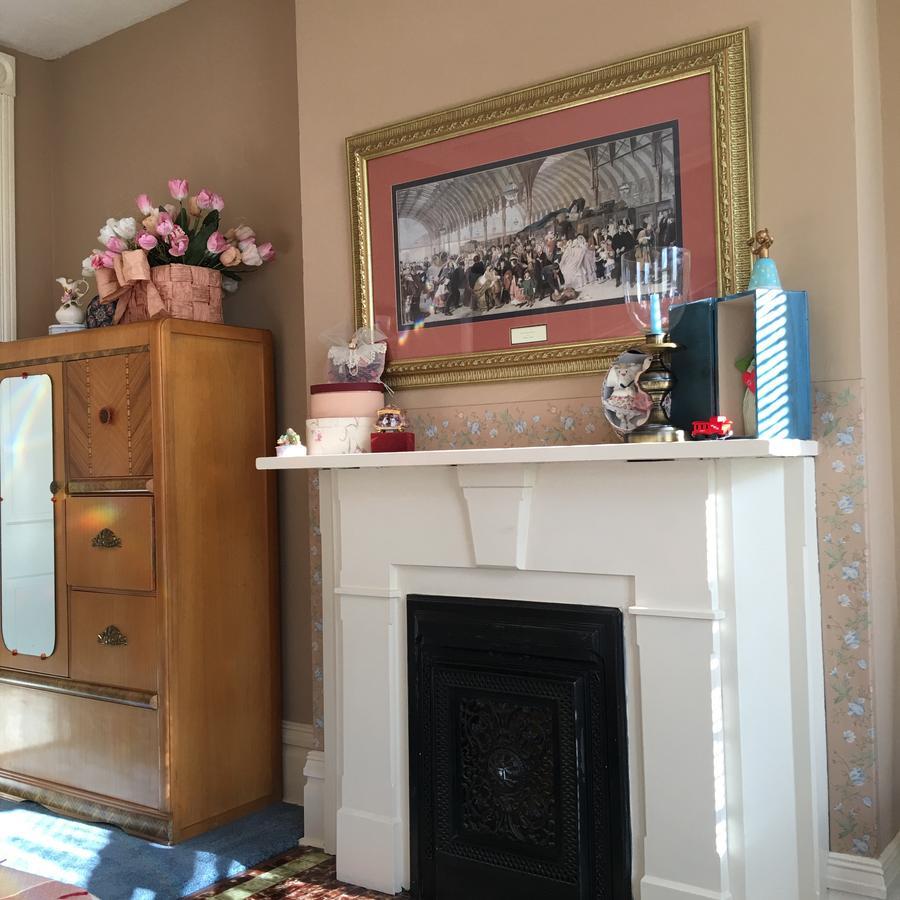 L&N Bed And Breakfast Ltd Хендерсън Екстериор снимка